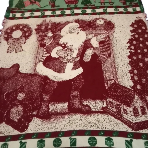 Manual Woodworkers Weavers 1993 Christmas Throw - Picture 2 of 9